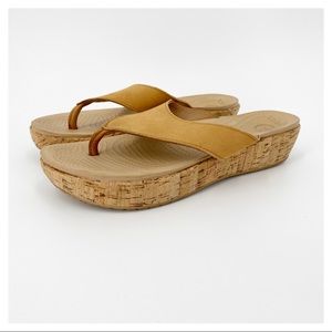 Crocs A Leigh Thong Flip Flop Beige Nubuck Size 9